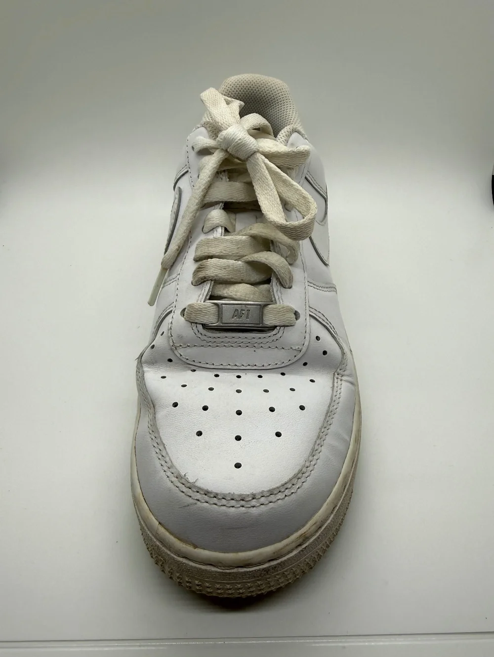 Nike Air Force 1 ‘07 Low White Leather Sneakers Women’s US 8 EU 39 DD8959-100